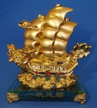 Dragon Boat Carrying Wealth